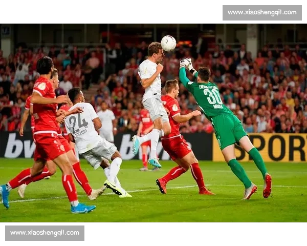 拜仁慕尼黑迎战勒沃库森焦点对决直播全程解析前瞻精彩看点战术较量豪门争锋