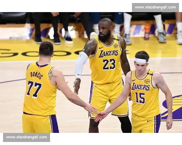湖人大战热火全程回放 重磅对决精彩瞬间全景呈现