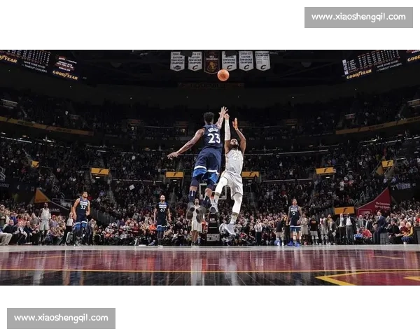 热火对阵骑士全场比赛录像解析攻防博弈与关键时刻回顾战术亮点